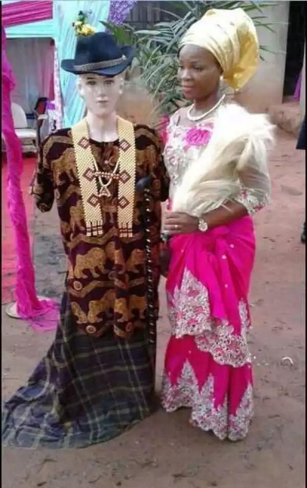 Nigerian Bride Uses Mannequin To Represent Abroad Based Groom At Traditional Wedding